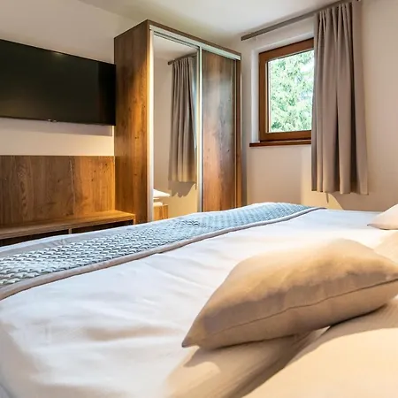 Chalets Havrania **** * Zázrivá